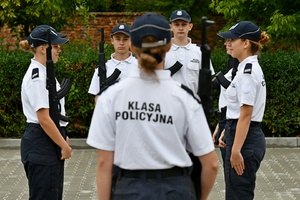  Uczestnicy Przeglądu Musztry Klas Mundurowych