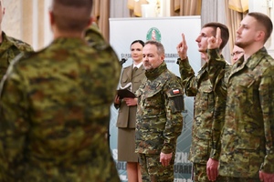 Uroczyste ślubowanie 14 nowych funkcjonariuszy Śląskiego Oddziału Straży Granicznej