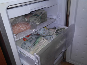 ujawnione pieniądze 