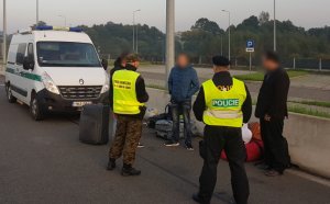 zatrzymanie cudzoziemców na autostradzie A1 