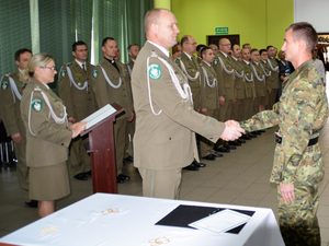 ślubowanie nowo przyjętych funkcjonariuszy