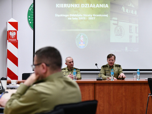 Odprawa kadry kierowniczej pionów cudzoziemskiego i operacyjno-śledczego Śląskiego Oddziału Straży Granicznej odprawa kadry kierowniczej pionów cudzoziemskiego i operacyjno-śledczego Śląskiego Oddziału Straży Granicznej