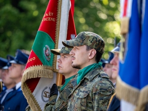 Poczet sztandarowy Śląskiego Oddziału SG Poczet sztandarowy Śląskiego Oddziału SG