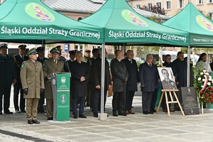  Namioty, gen. bryg. SG Andrzej Jakubaszek, zaproszeni goście.