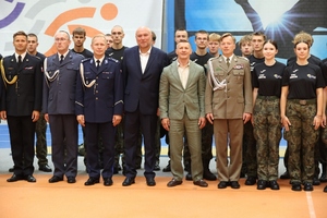 Inauguracja roku szkolnego w 38 szkołach średnich z udziałem funkcjonariuszy Śląskiego Oddziału Straży Granicznej
