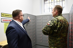 Marszałek Województwa Opolskiego z wizytą w Placówce Straży Granicznej w Opolu